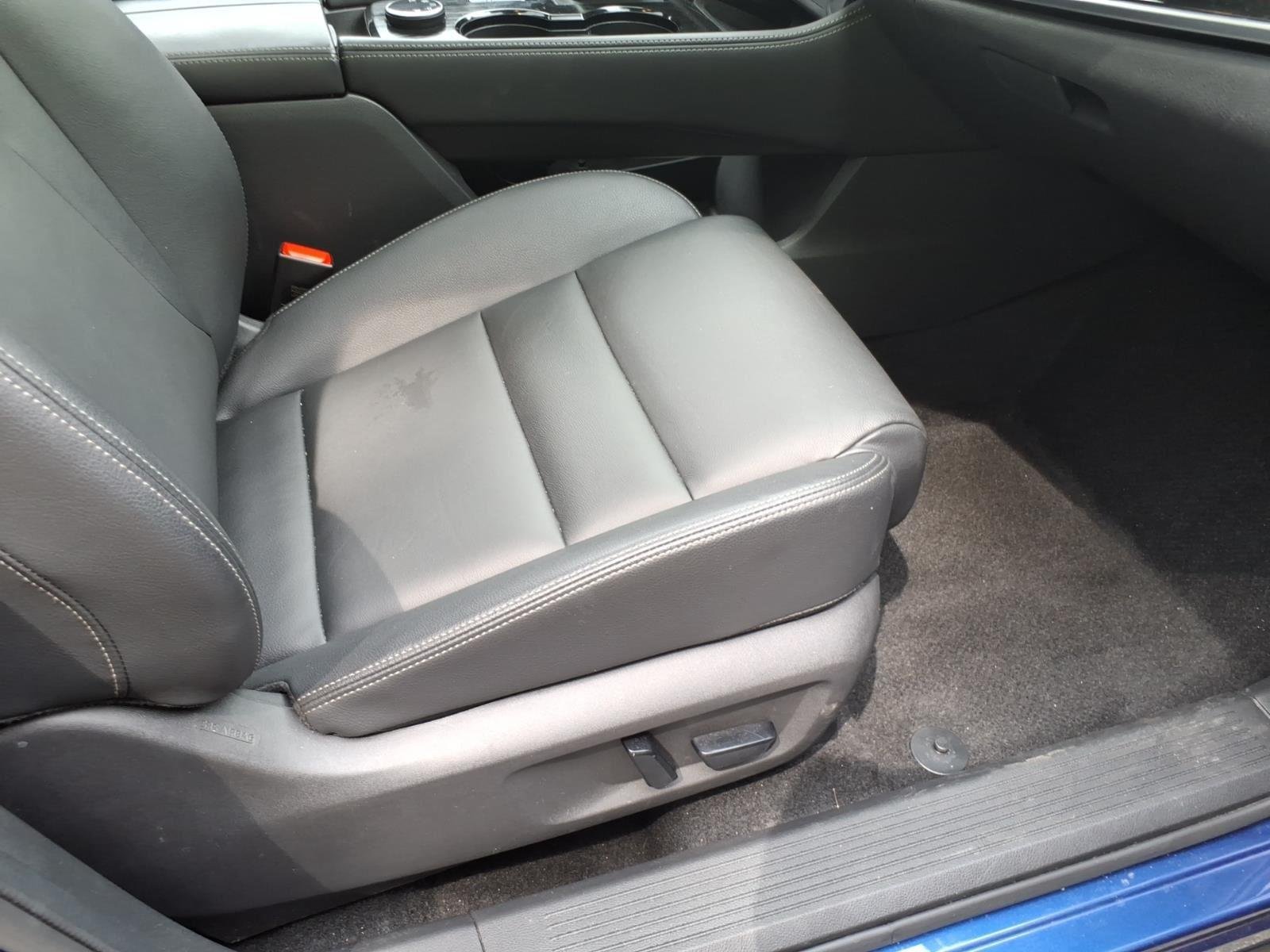 Used 2023 Caspian Blue Metallic/Super Black Nissan SL image 24