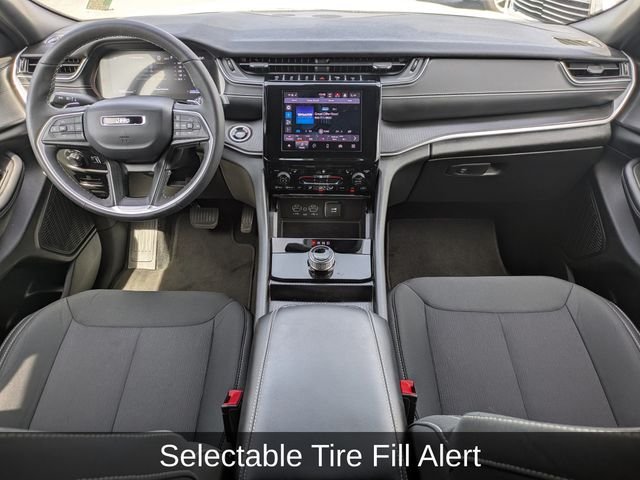 2024 Jeep Grand Cherokee Laredo - Photo 19