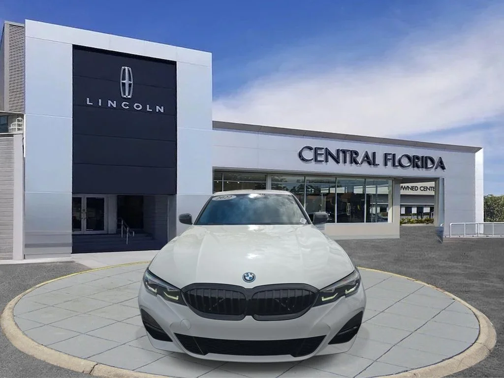 Used 2022 White BMW 330e xDrive image 10