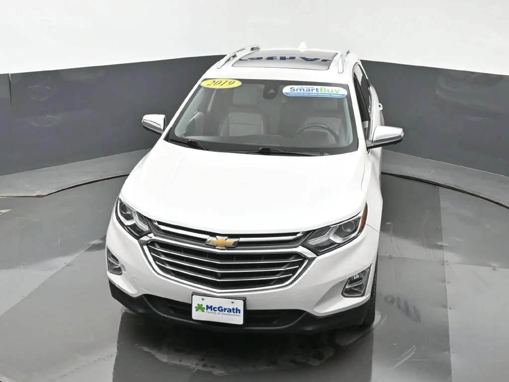 Used 2019 Beige Chevrolet Premier image 30