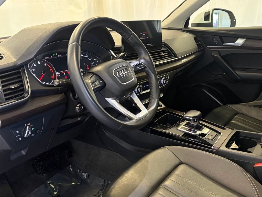 Used 2023 Glacier White Audi 40 Premium image 17