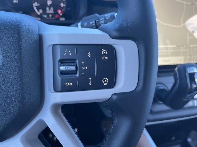 New 2026 Gondwana Stone LAND ROVER X-Dynamic SE image 23