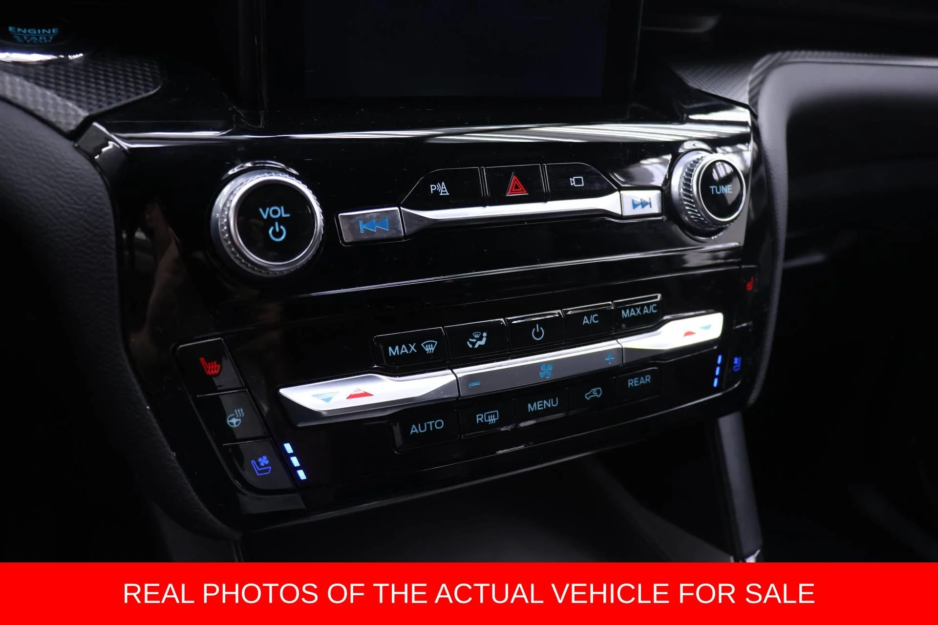 2022 Ford Explorer ST - Photo 6