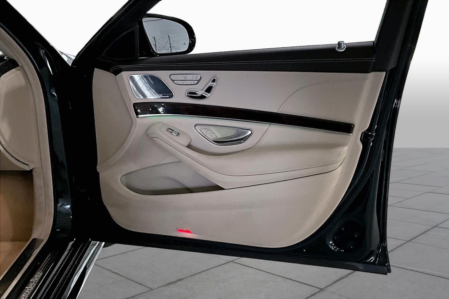 Used 2020 Emerald Green Metallic Mercedes-Benz S 450 image 23