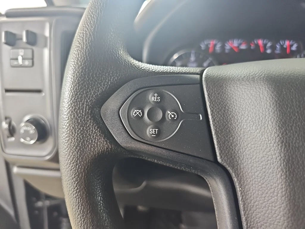 Used 2017 Black Chevrolet Custom image 21