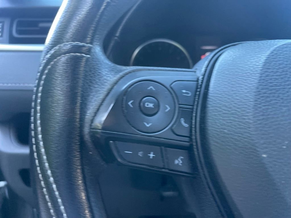 Used 2020 Magnetic Gray Metallic Toyota LE image 10