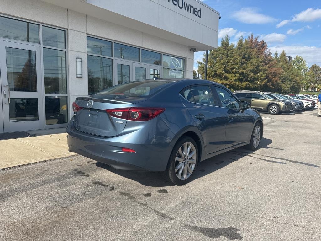 2015 Mazda Mazda3 s Grand Touring photo 3