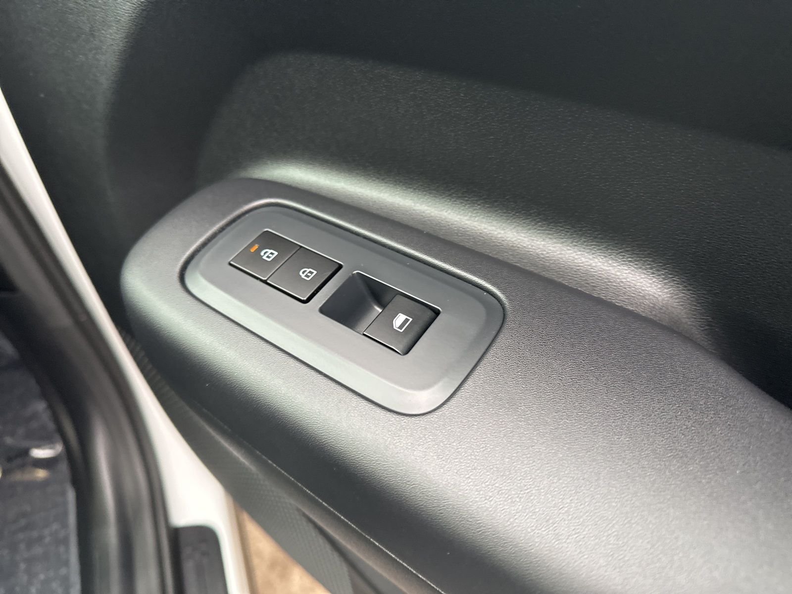 2025 Hyundai Santa Fe SE - Photo 42