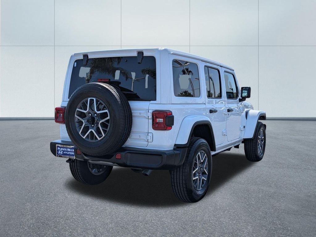 2025 Jeep Wrangler 4-Door Sahara - Photo 7