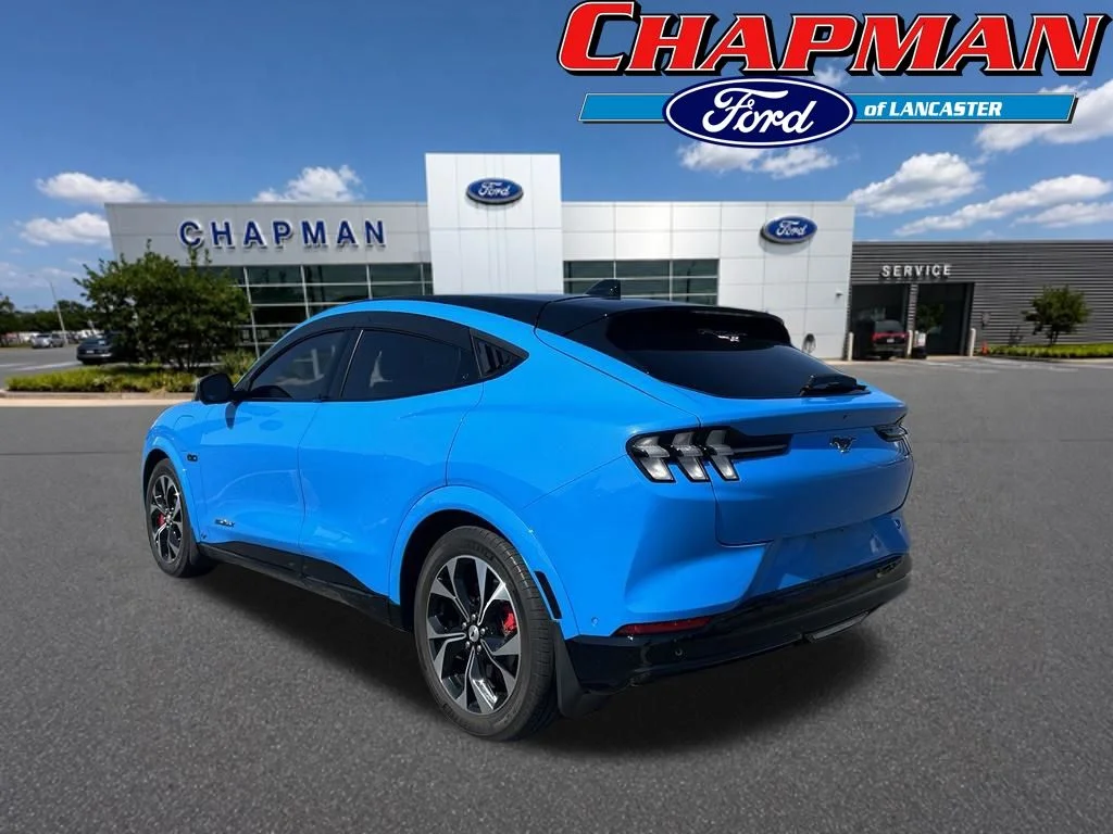 Used 2021 Grabber Blue Ford Premium image 3