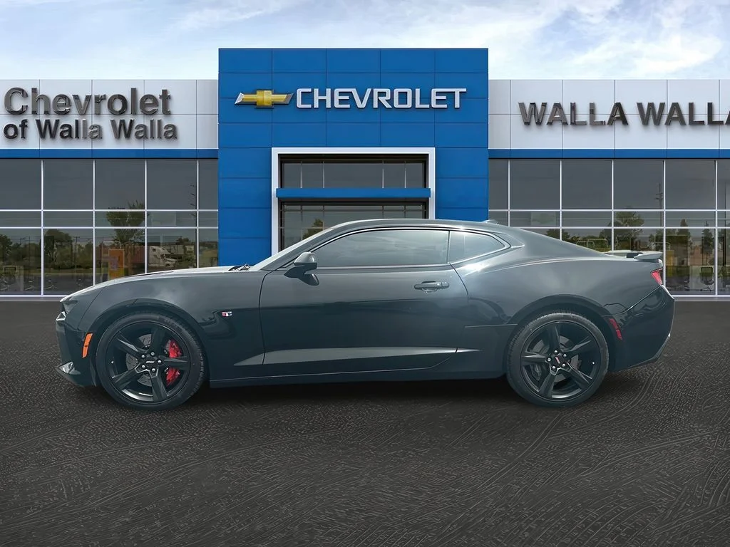 Used 2016 Mosaic Black Metallic Chevrolet 2SS image 4