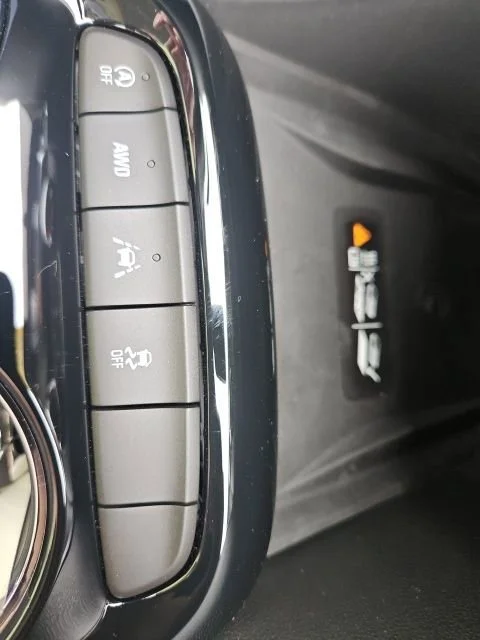 New 2026 Summit White Buick Preferred image 33