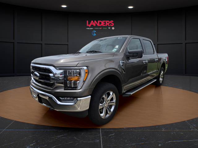 Used 2022 Gray Ford XLT image 1