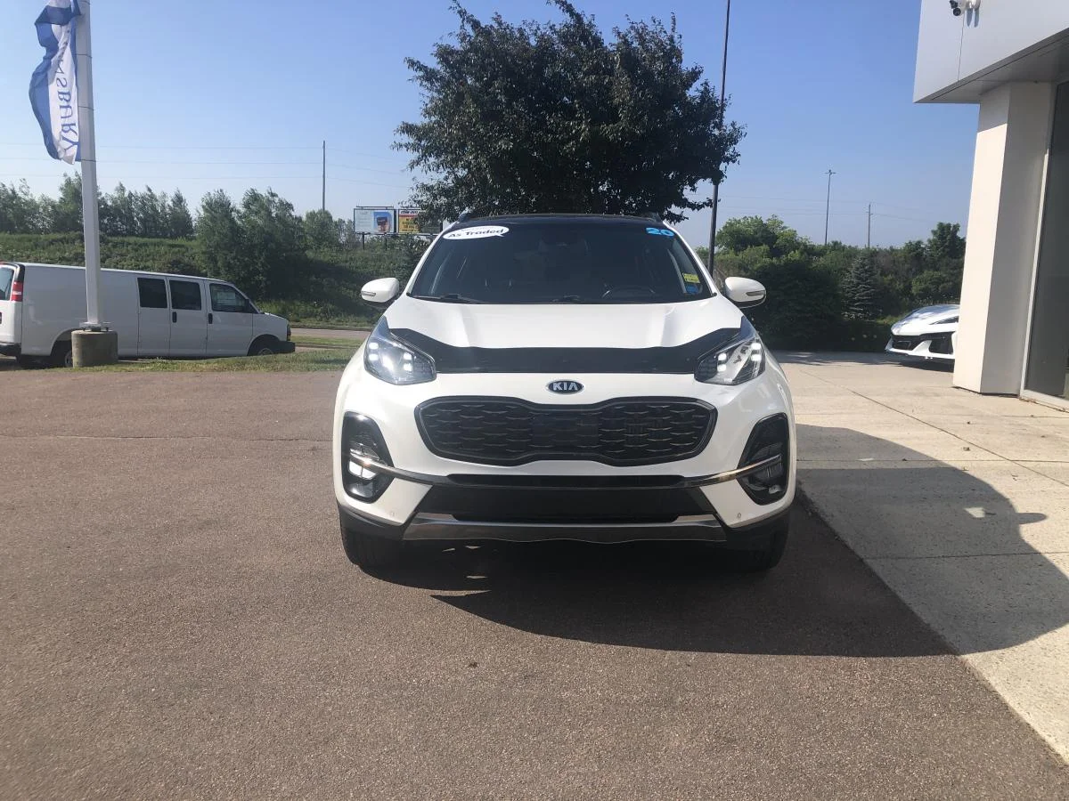 Used 2020 White Kia SX AWD image 4