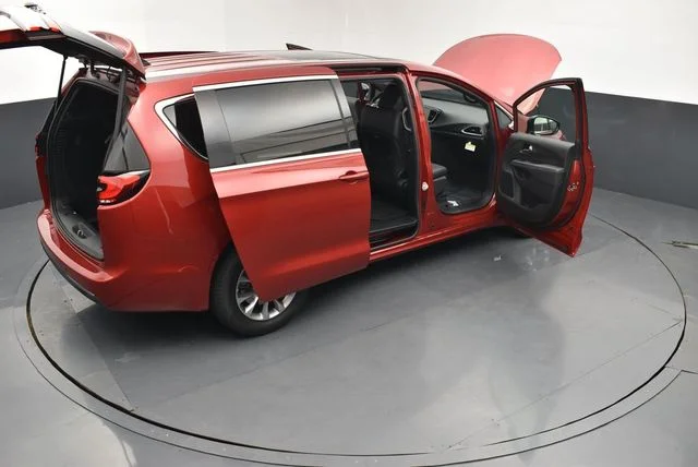 2026 Chrysler Pacifica Select - Photo 27