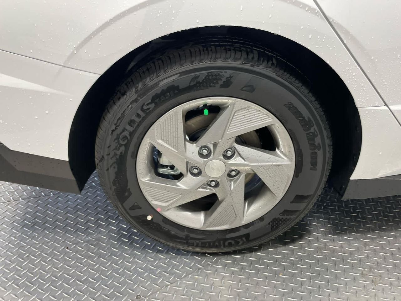 New 2026 Serenity White Hyundai SE image 18