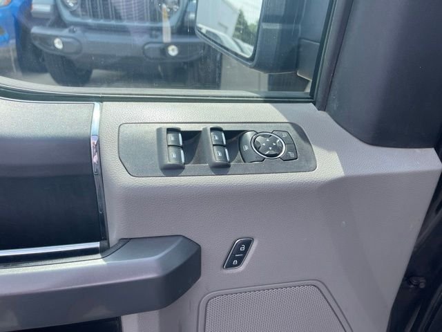 Used 2018 Gray Ford XLT image 11