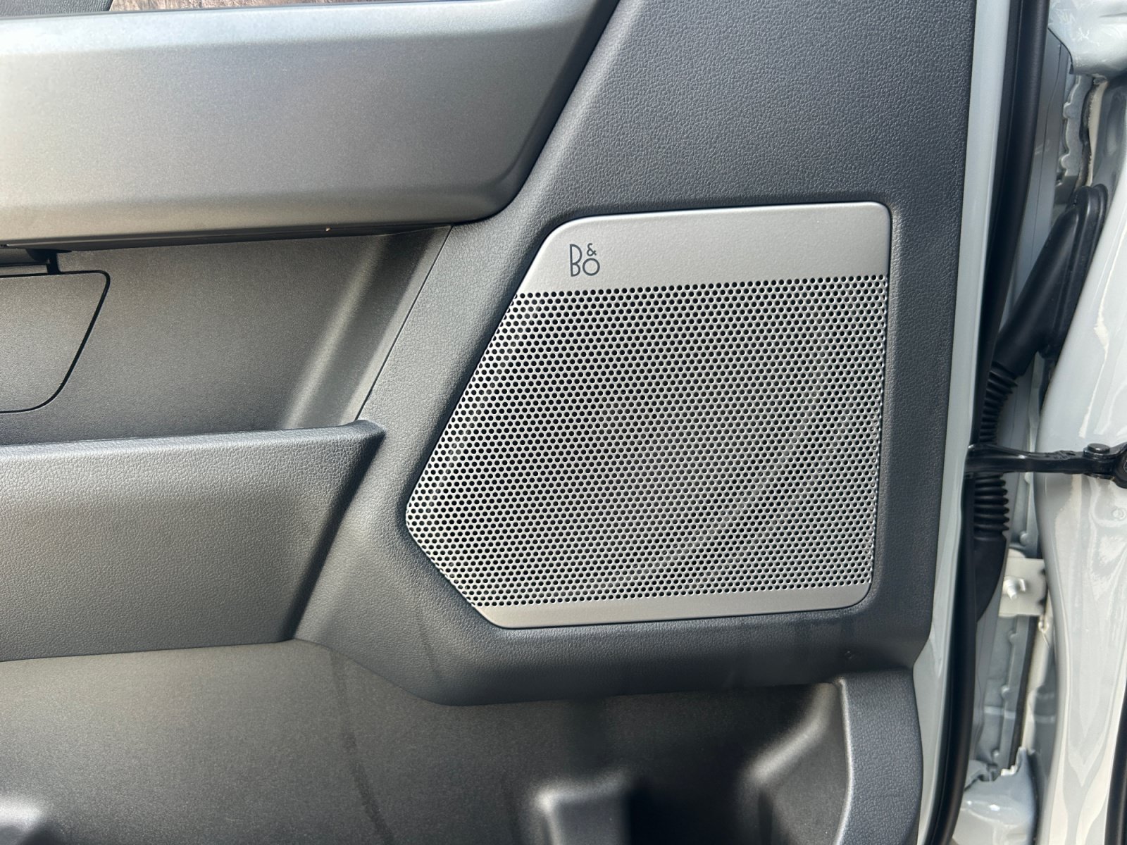 New 2026 Avalanche Ford LARIAT image 21