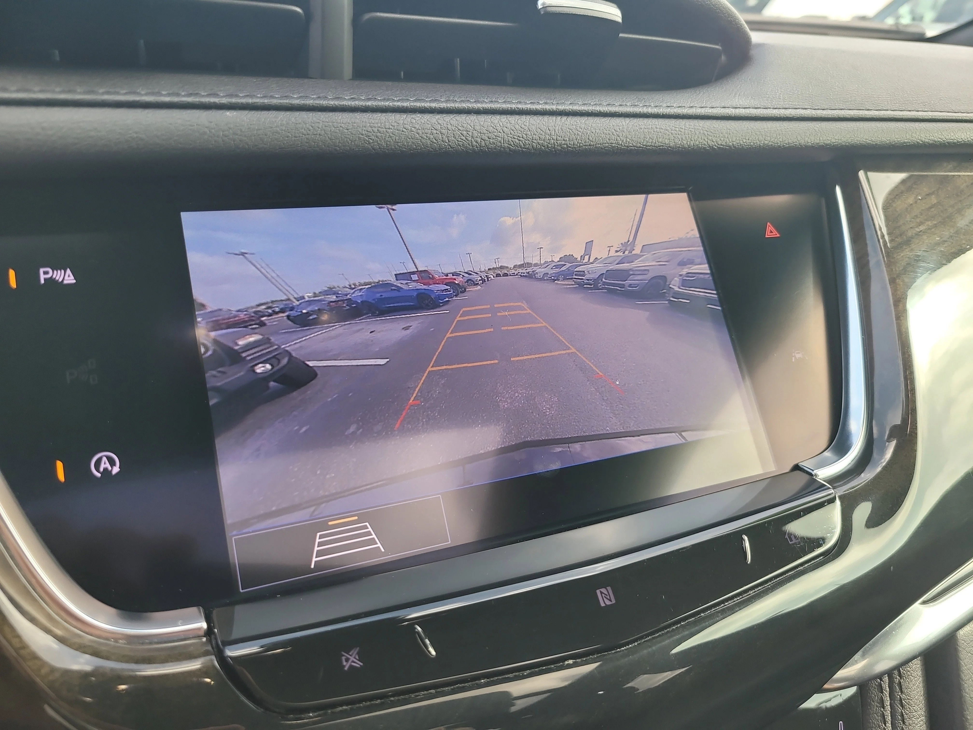 Used 2020 Garnet Metallic Cadillac FWD Premium Luxury image 24