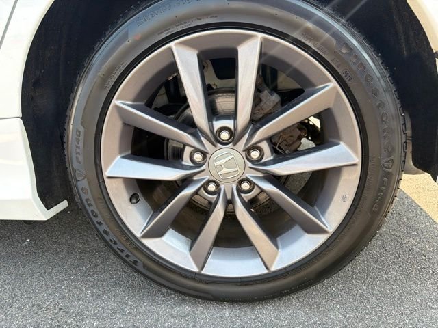 Used 2020  Honda EX image 6