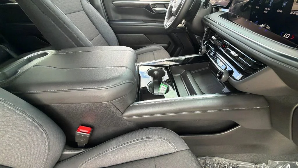 Used 2025 Black Chevrolet LS image 36