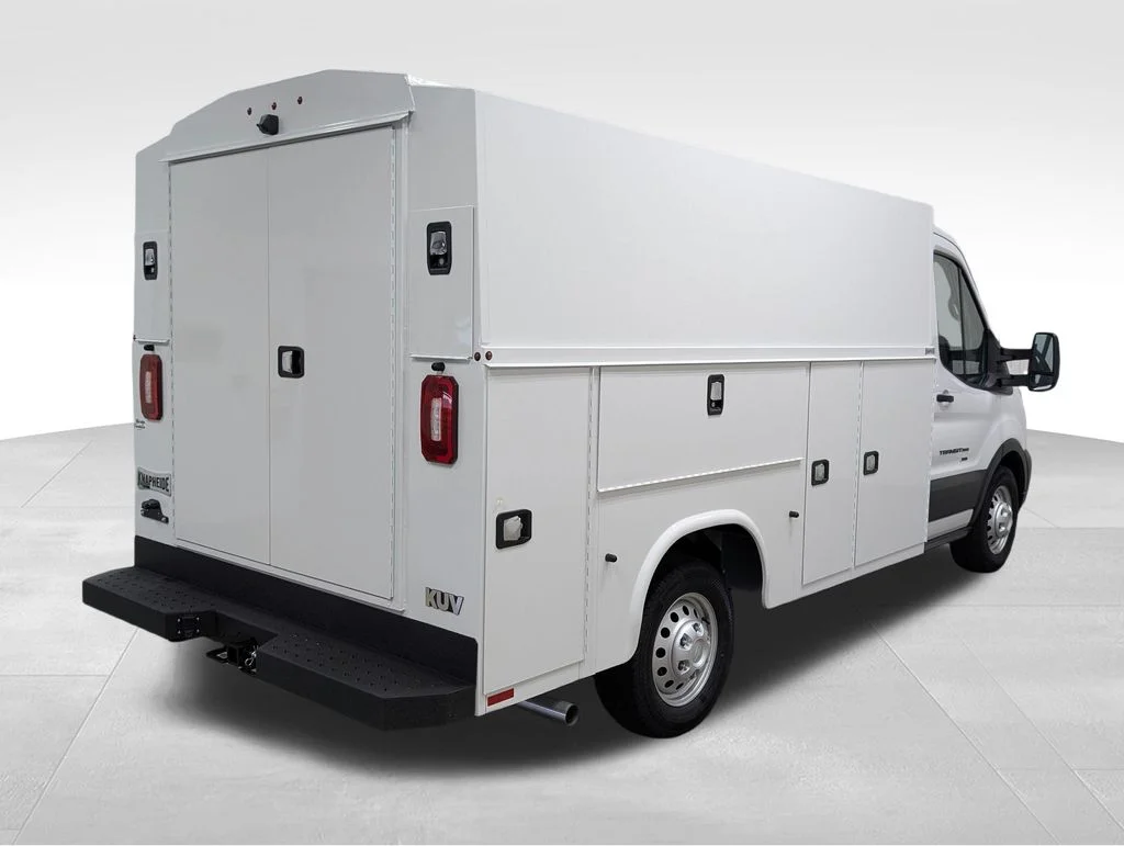 New 2026 Oxford White Ford Cutaway image 20
