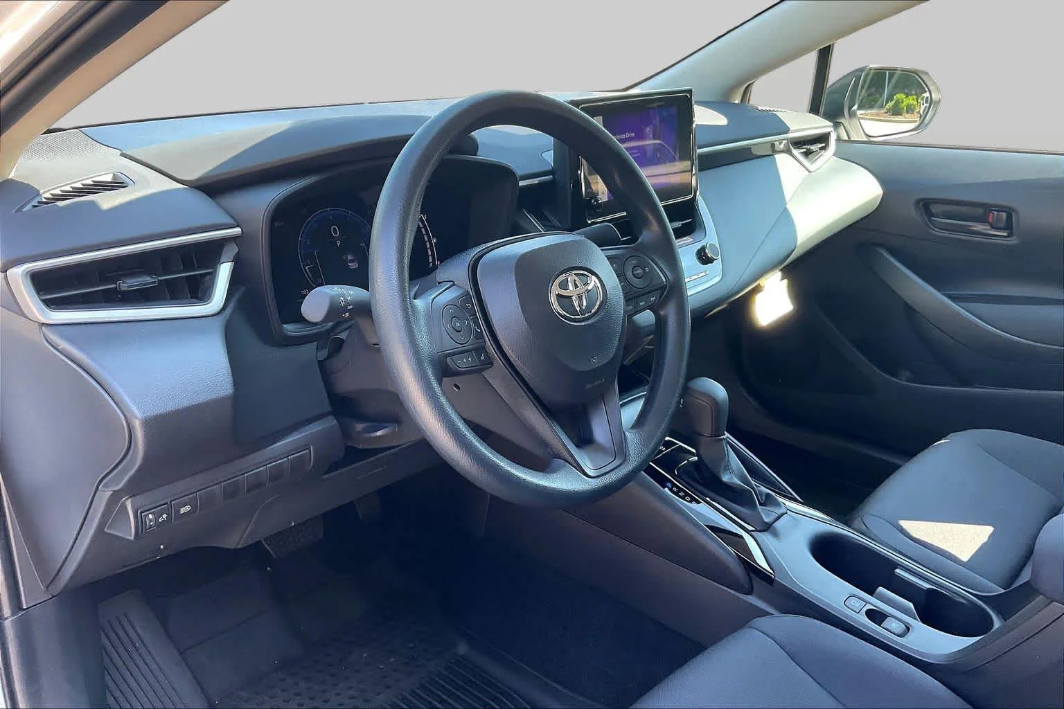 Used 2026 Ice Cap Toyota LE image 16