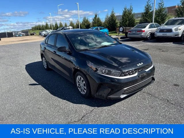 Used 2024 Black Kia LX image 1