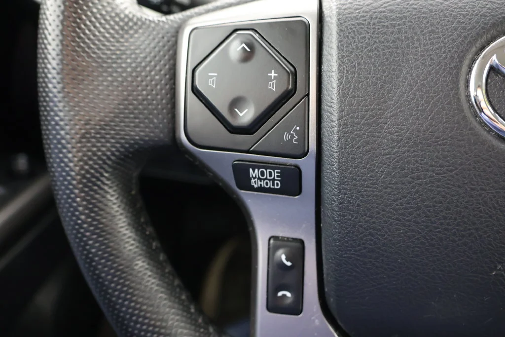 Used 2023 Ice Toyota SR5 image 11