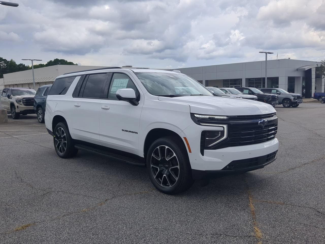 New 2026 Summit White Chevrolet RST image 2