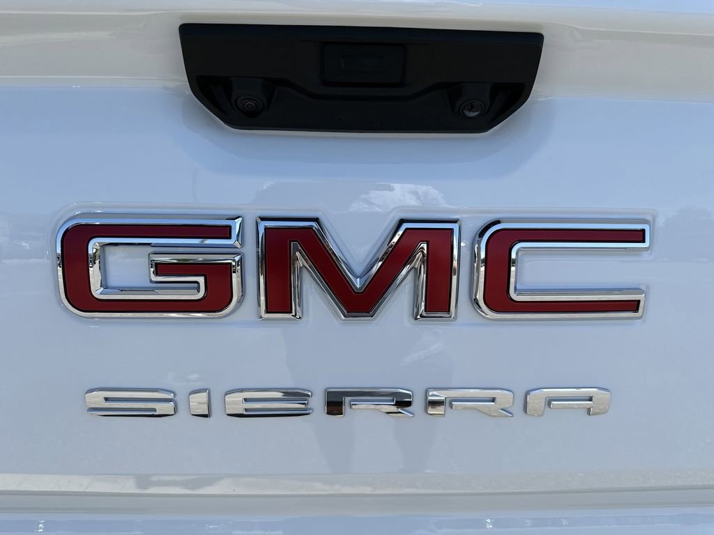 New 2026 Summit White GMC Pro image 30