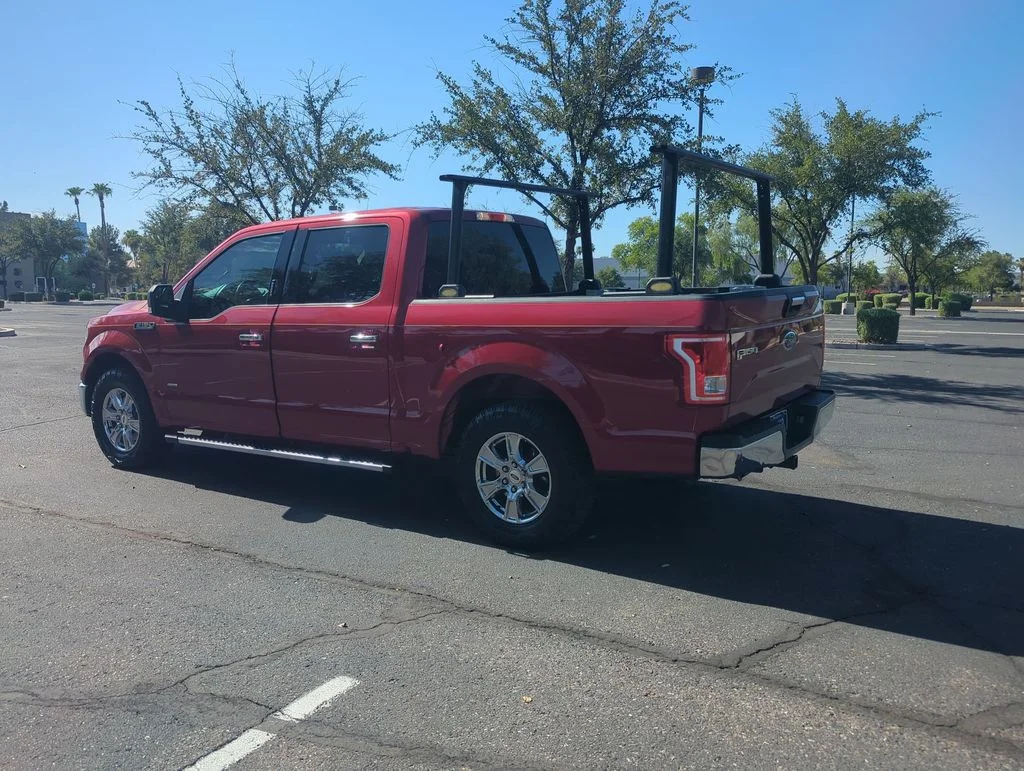 Used 2016 Red Ford XLT image 5