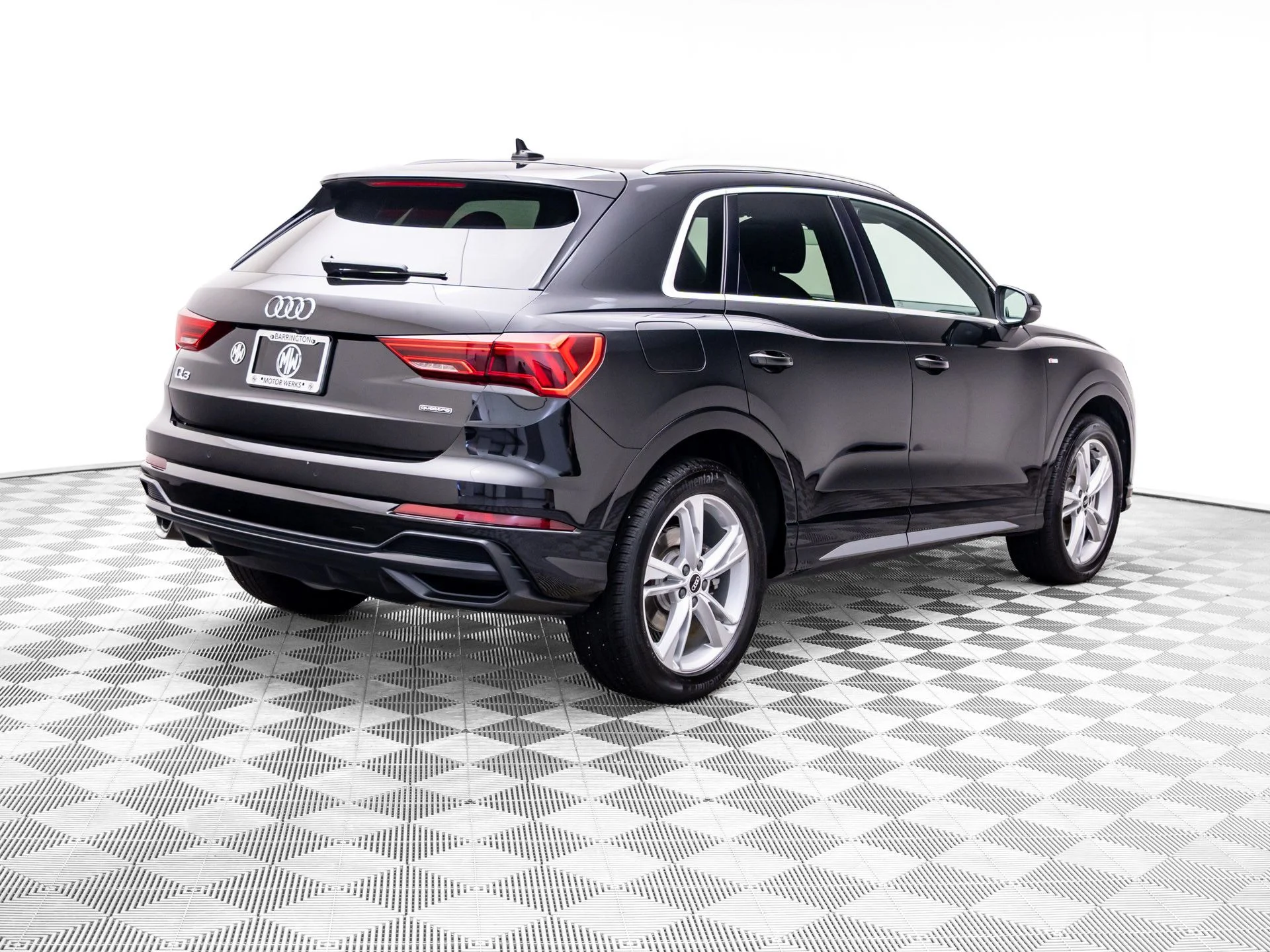 Used 2021 Black Audi Premium Plus image 5