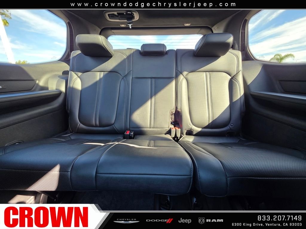 New 2026 High Gloss Black Exterior Paint Jeep Limited Altitude image 11