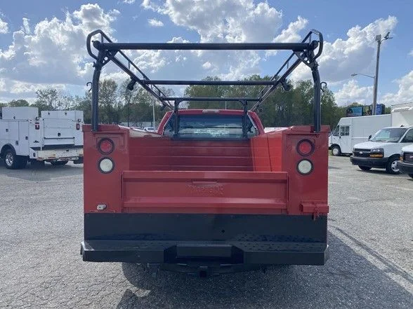 Used 2011 Red Ford XL image 7