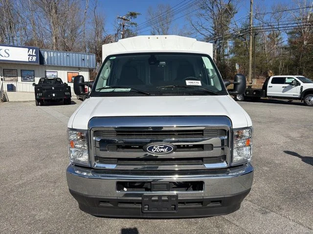 New 2026 White Ford Base image 20