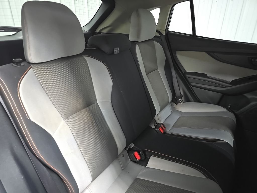 Used 2018 Blue Subaru 2.0i Premium image 16