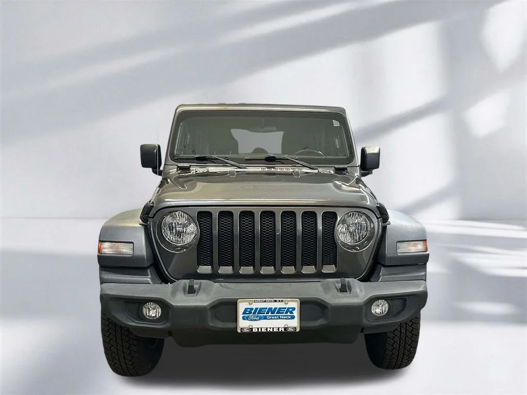 Used 2018 Gray Jeep Unlimited Sport S image 25