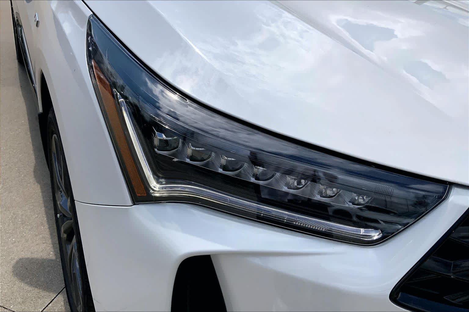 New 2026 Platinum White Pearl Acura w/A-Spec Package image 13