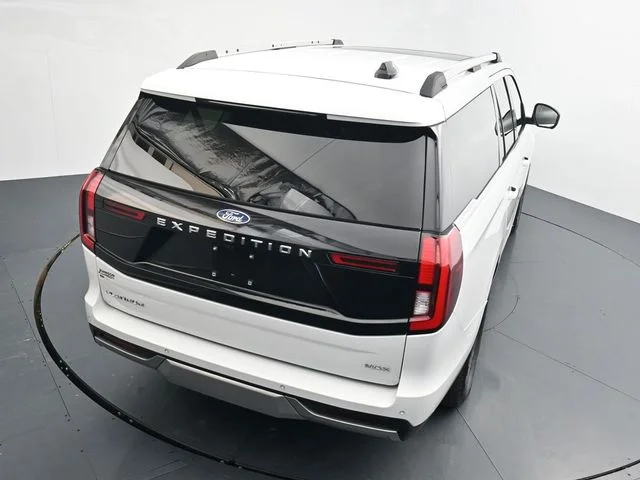 Used 2025 White Ford Platinum image 33