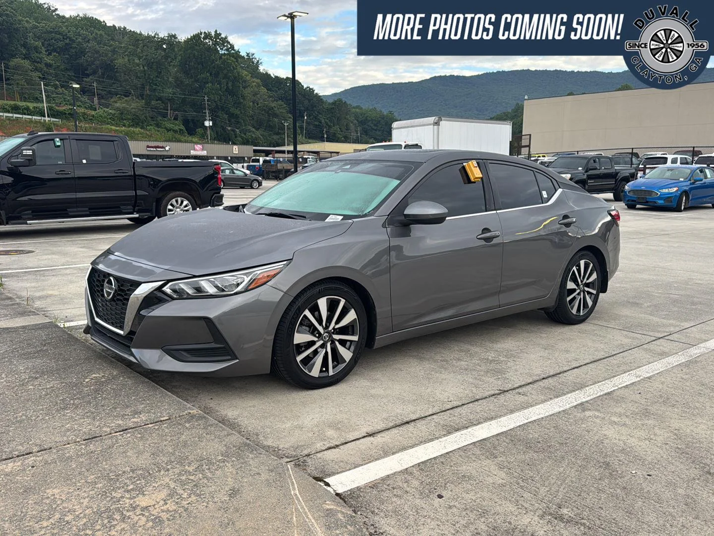 2021 Nissan Sentra SV FWD photo