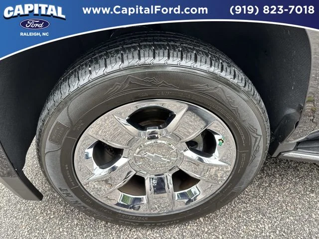 Certified Used 2018 Black Chevrolet Premier image 13