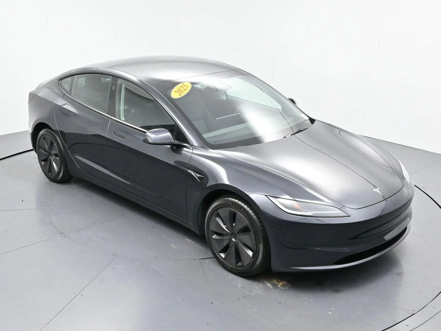 Used 2025 Black Tesla Long Range image 36
