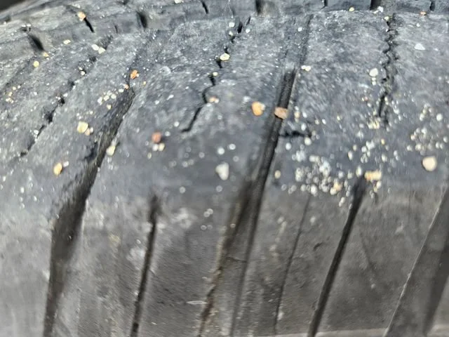 Used 2016 Blue Toyota SR5 image 28