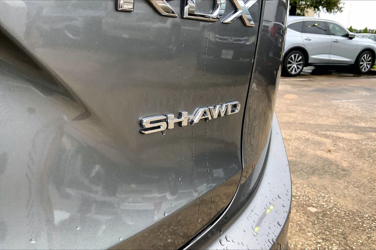 Certified Used 2024 Liquid Carbon Metallic Acura SH-AWD TECH image 10