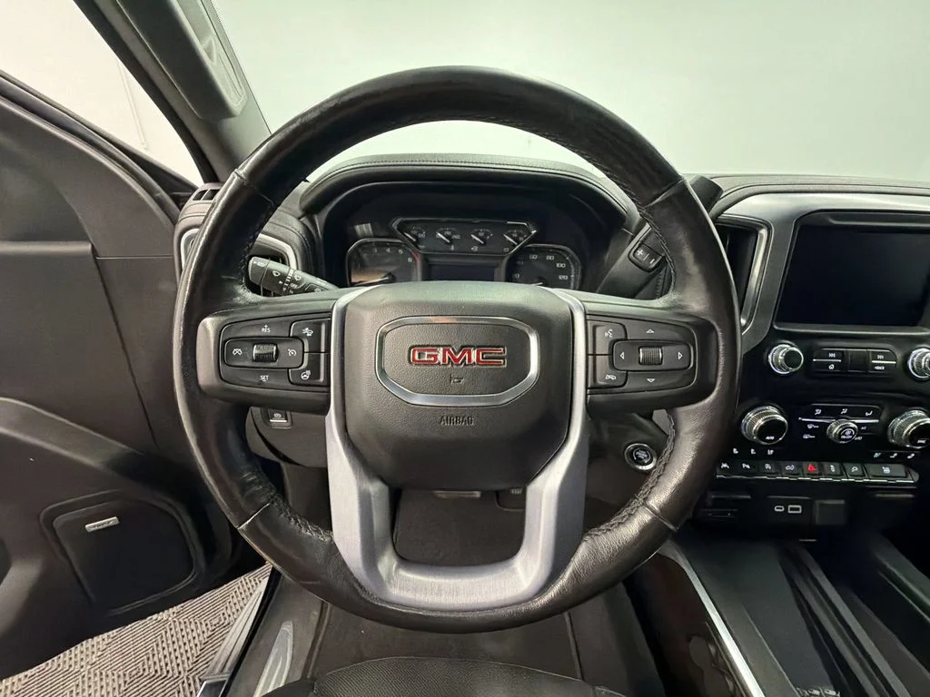 Used 2019 Onyx Black GMC SLT image 11