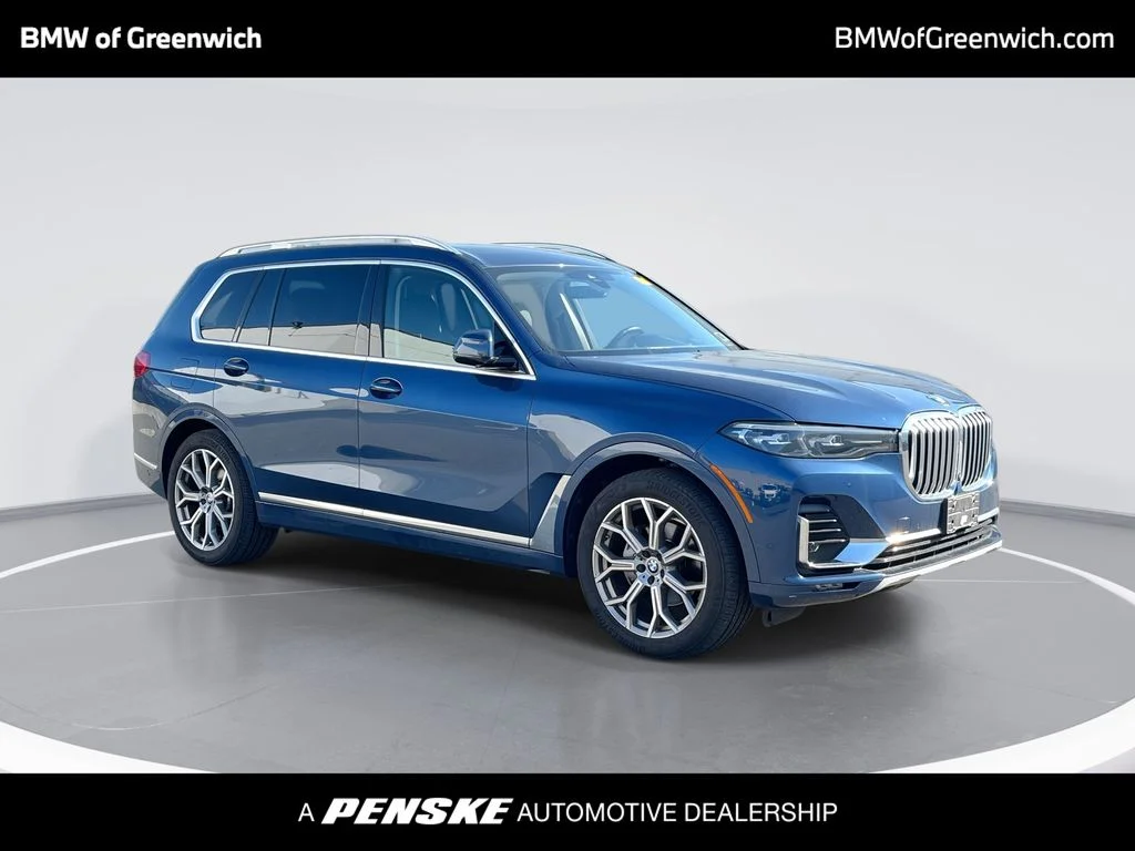 2022 BMW X7 xDrive40i's photo