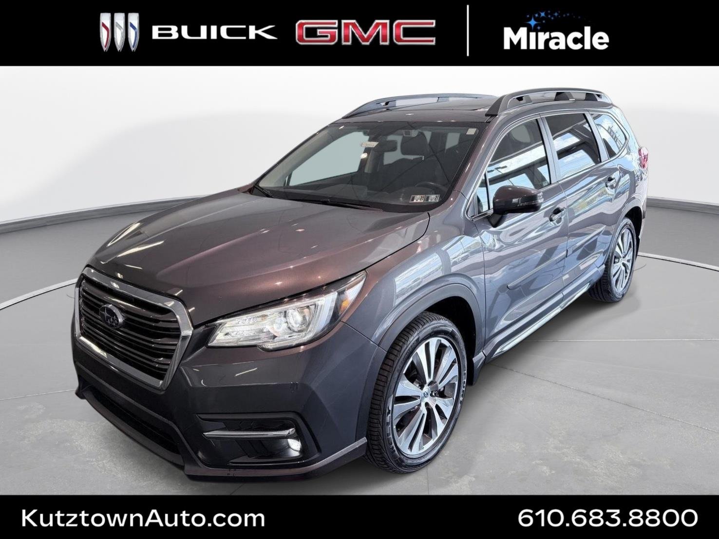 Used 2020 Magnetite Gray Metallic Subaru Limited image 1