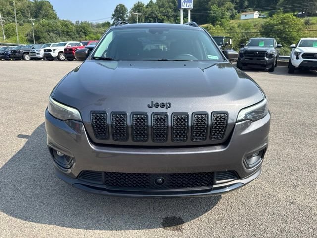 Used 2021 Gray Jeep Altitude 4x4 image 2