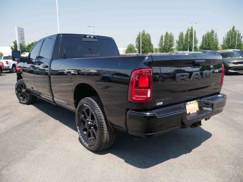 Used 2025 Black Ram Laramie image 28